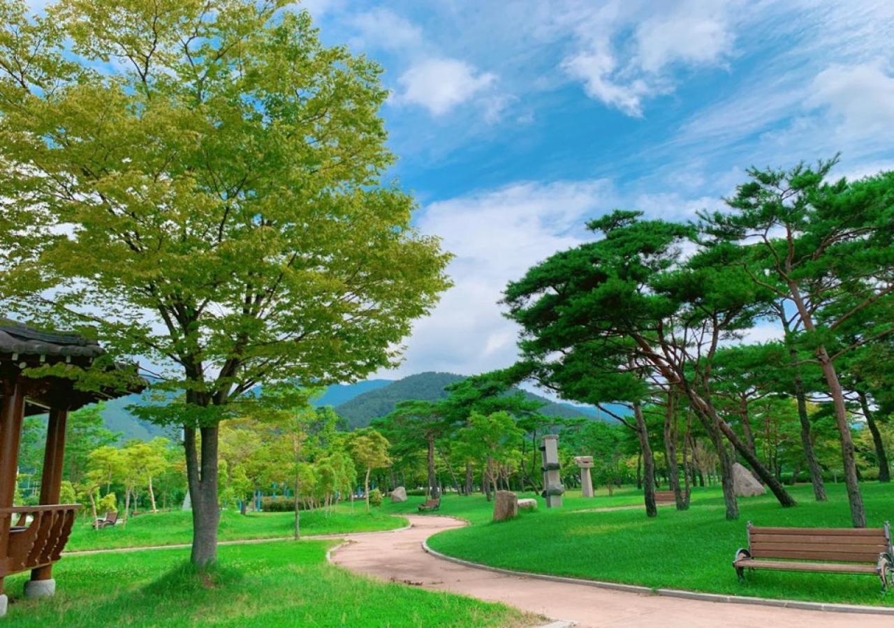 Namhae Sports Park Hotel Esterno foto