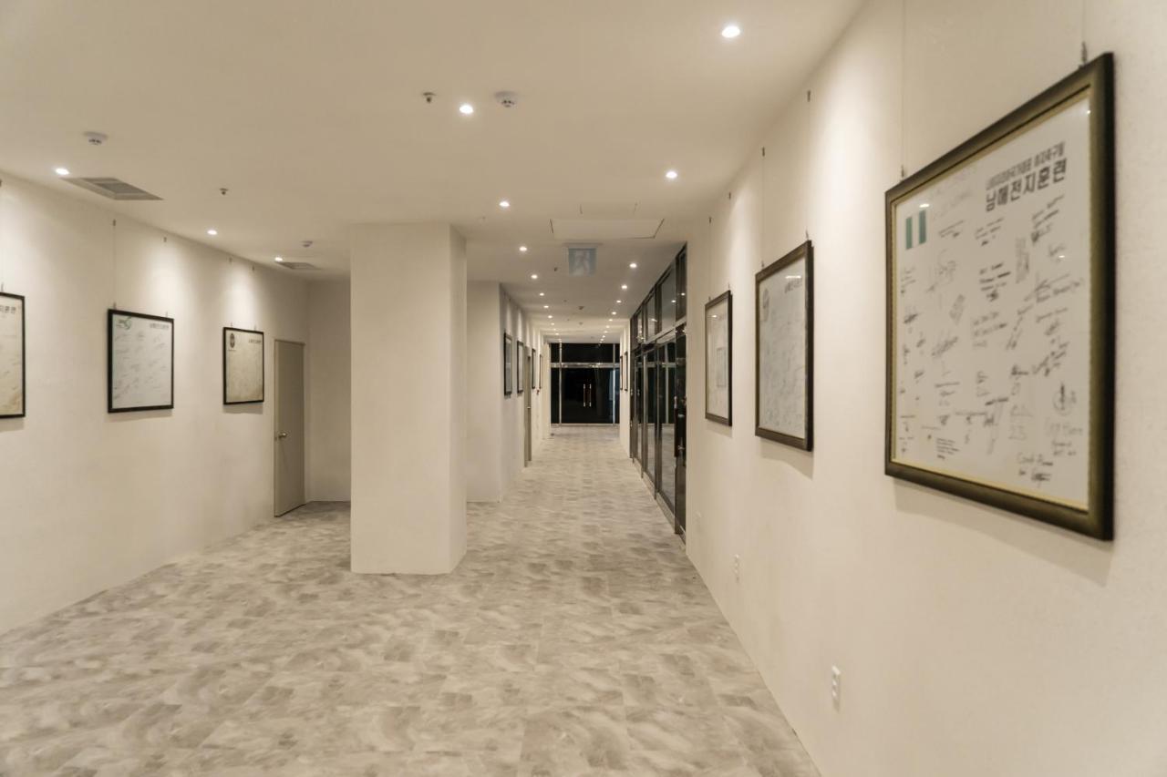 Namhae Sports Park Hotel Esterno foto