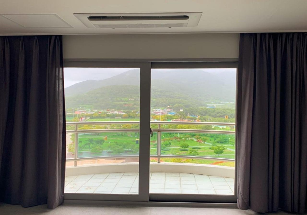 Namhae Sports Park Hotel Esterno foto
